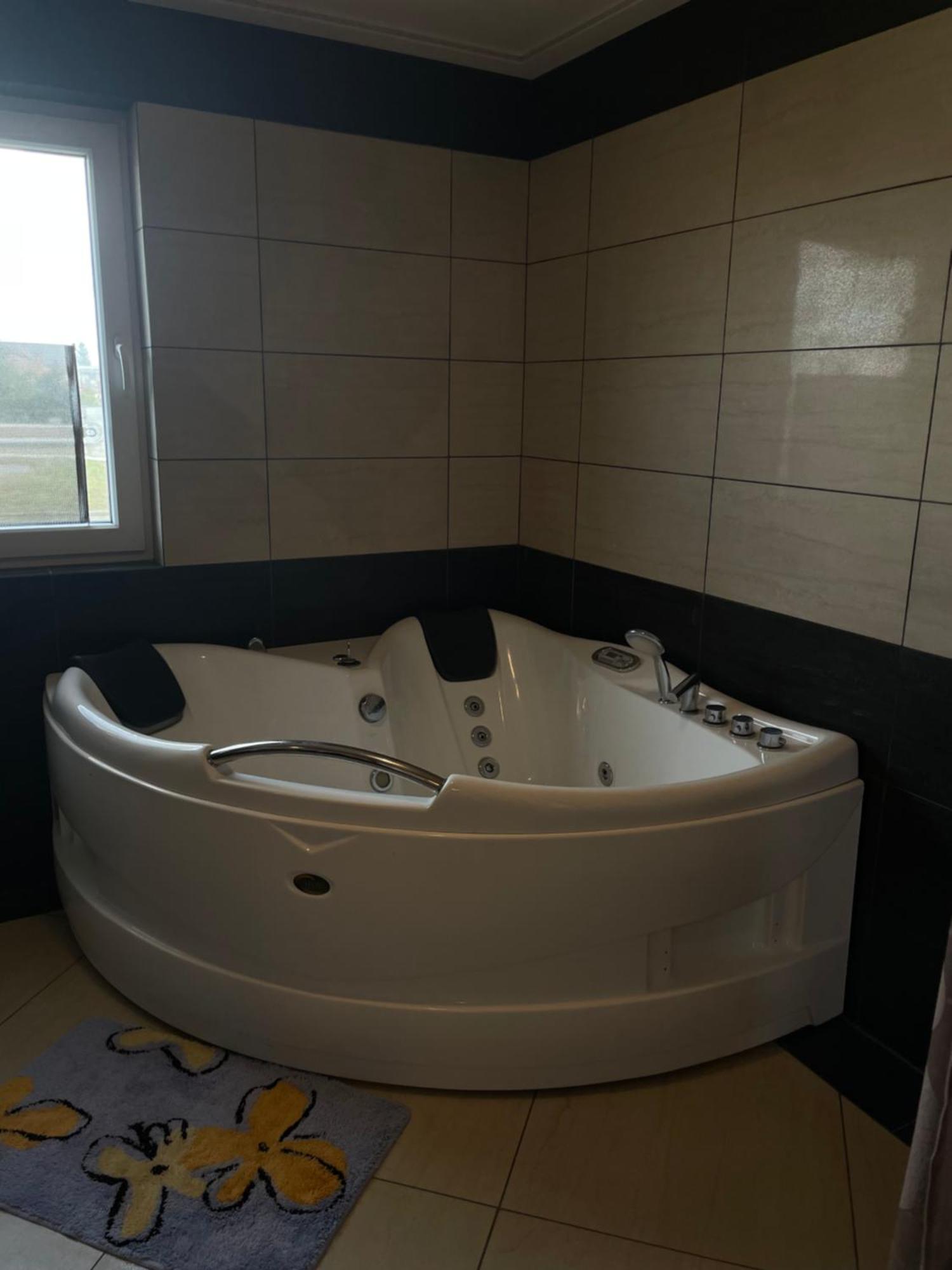 Bed and Breakfast Korona Panzio Blh nad Iplom Экстерьер фото